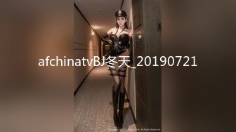   单位女同事老公出差约我上她家玩制服诱惑