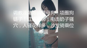 这种少妇多少钱都值，你懂的，‘叫老公，爽不爽宝贝’，‘老公嗯嗯呀啊，不要拍啦’，看她表情就知道有多享受啦！