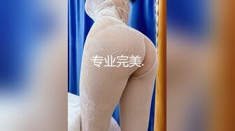 2023-11-21【赵探花】极品00后学妹，168CM大长腿，穿着高筒靴操逼，埋头吃大屌，侧入激情爆操