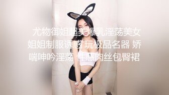 《最新流出国模私拍》2022年老牌唯美女体艺术摄影相约中国人气性感模特-万玲【树林中的美女】