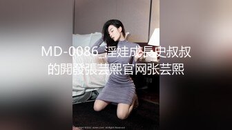 【新片速遞】  熟女大姐 你轻点我怕又大又粗 啊啊好痛我逼小帮你撸出来吧 太厉害了你老婆受得了么 大姐被小伙无套各种猛怼连连求饶内射