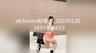 0068 - Pee in her hair while she combs (ph60a92d6c7b83f)