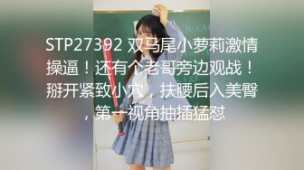 【新片速遞】  漂亮白丝美眉 被扛着大腿无套输出 大奶子 白虎鲍鱼 射了一脚脚 