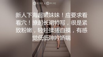 呆萌脯乳期大奶辣妈,刚生完宝宝,奶子好大,奶头肿胀喷奶汁